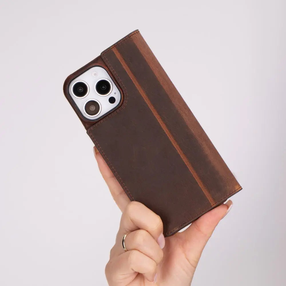 Decatur Leather iPhone 16 Pro Max Folio Case TORONATA